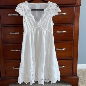 BCBG Maxazria Dress Size Small 100% Cotton